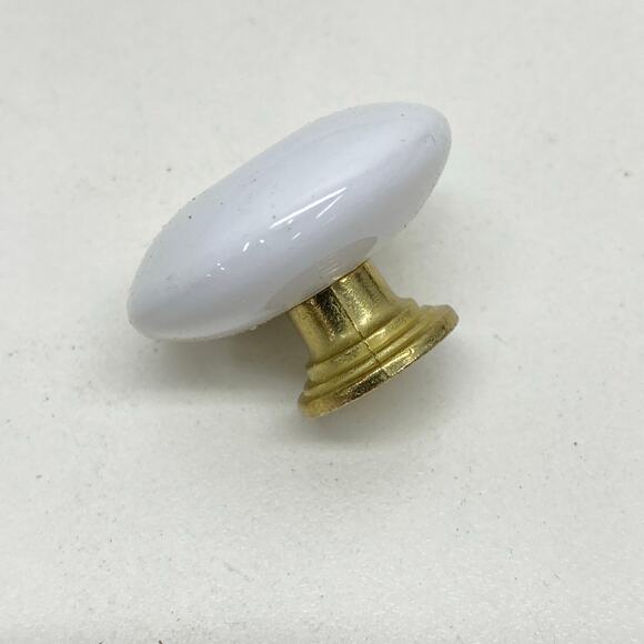 Vintage Lot of 8 White Porcelain & Gold Tone Cabinet Dresser Desk Vanity Knobs - Picture 4 of 9